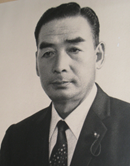 佐藤　三郎.png